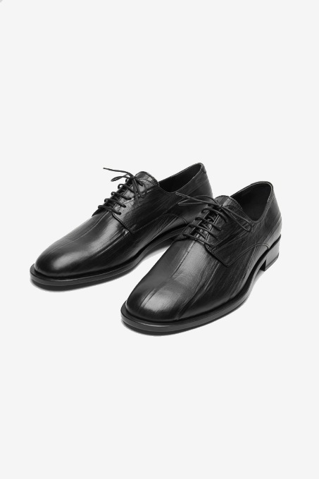 DERBY SHOES (BLACK CREASED)